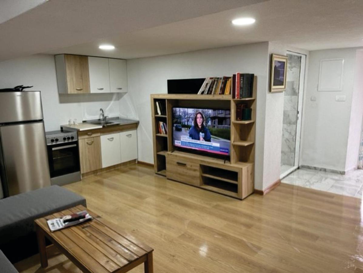Demo'S Place Gusinje Εξωτερικό φωτογραφία
